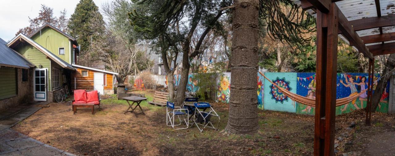 Alhue Patagonia Hostel Сан-Мартін-де-лос-Андес Екстер'єр фото