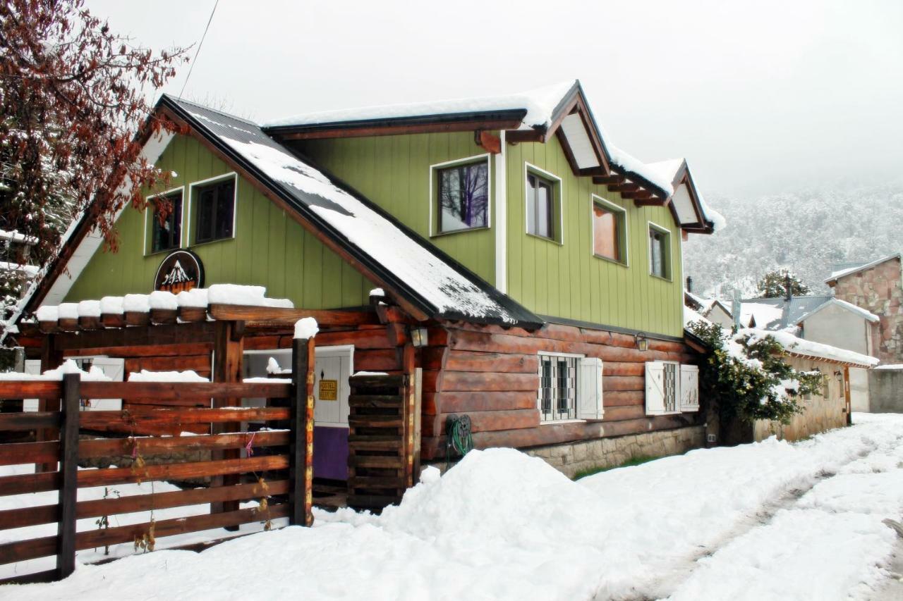 Alhue Patagonia Hostel Сан-Мартін-де-лос-Андес Екстер'єр фото