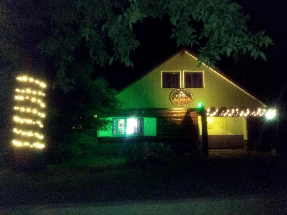 Alhue Patagonia Hostel Сан-Мартін-де-лос-Андес Екстер'єр фото