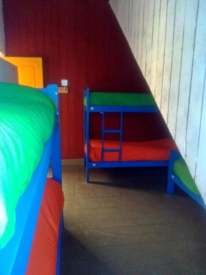 Alhue Patagonia Hostel Сан-Мартін-де-лос-Андес Екстер'єр фото